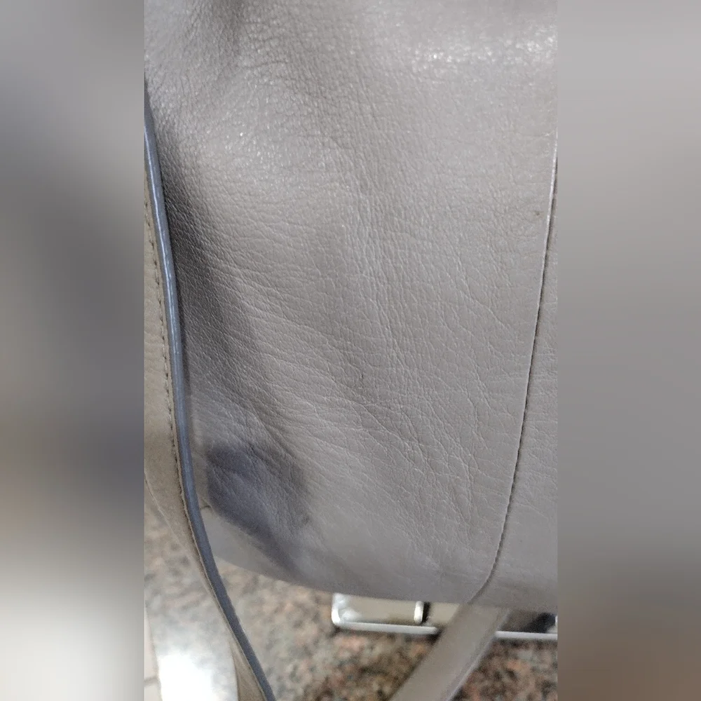 Coach Kristin leather Hobo Shoulder Bag Crossbody Light Grey
